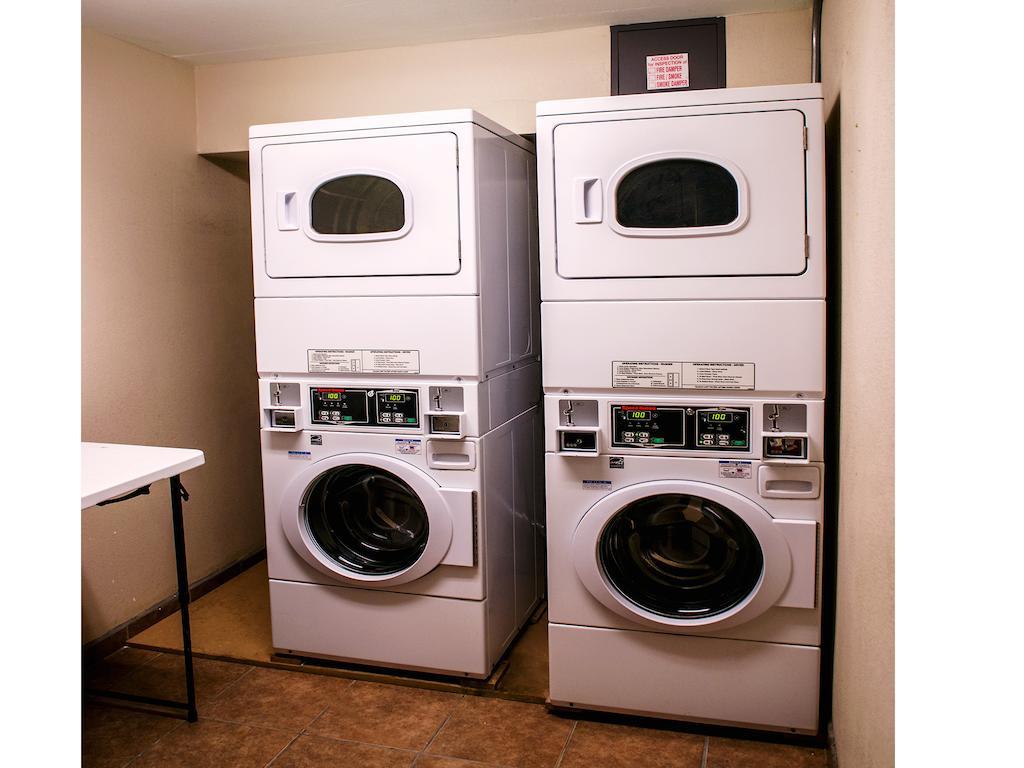 Three Rivers Inn & Suites Port Arthur Exteriör bild