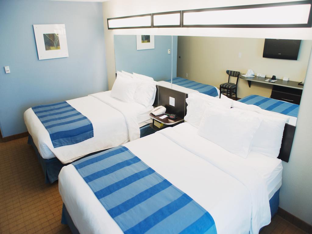 Three Rivers Inn & Suites Port Arthur Rum bild