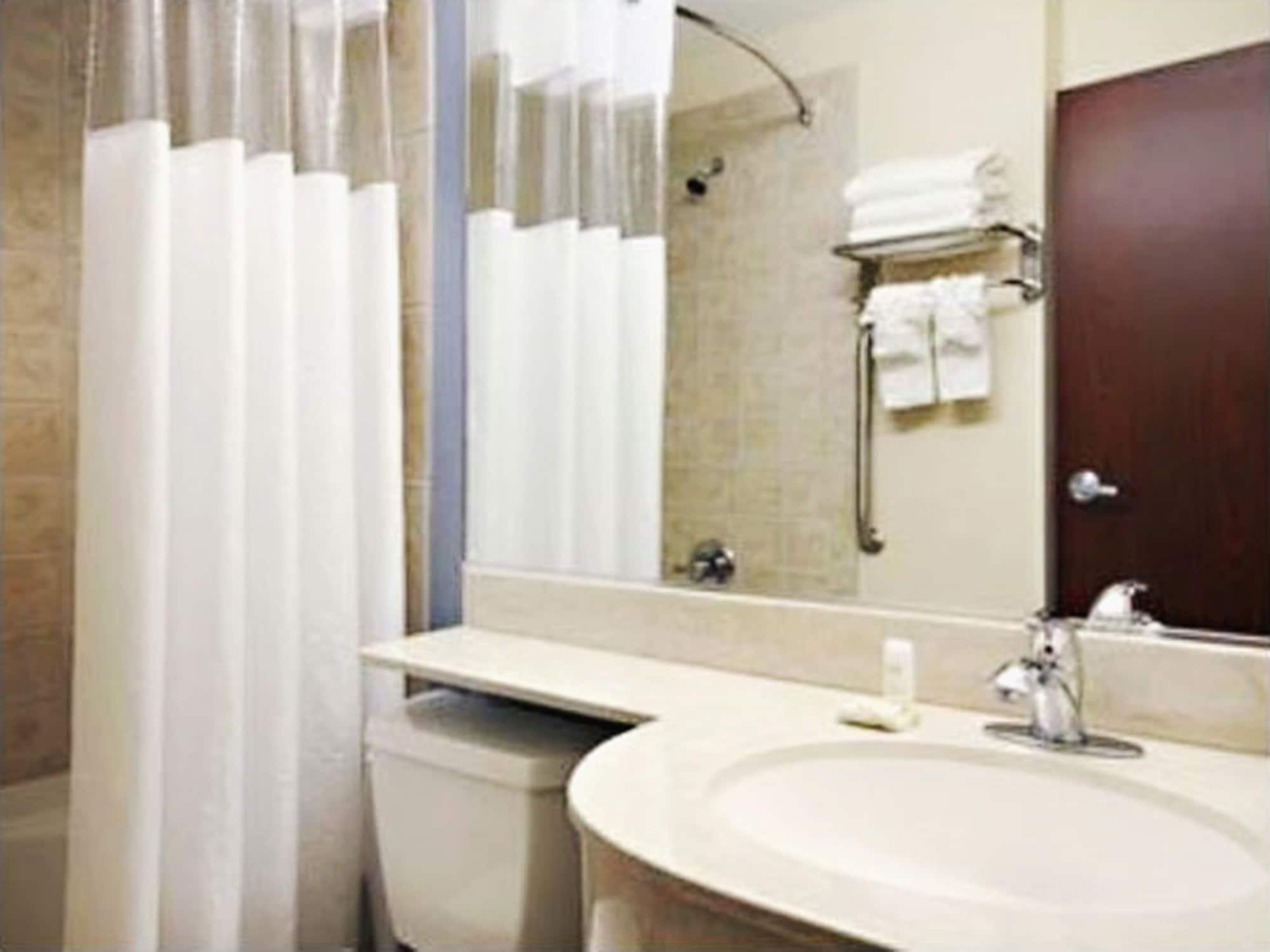 Three Rivers Inn & Suites Port Arthur Rum bild
