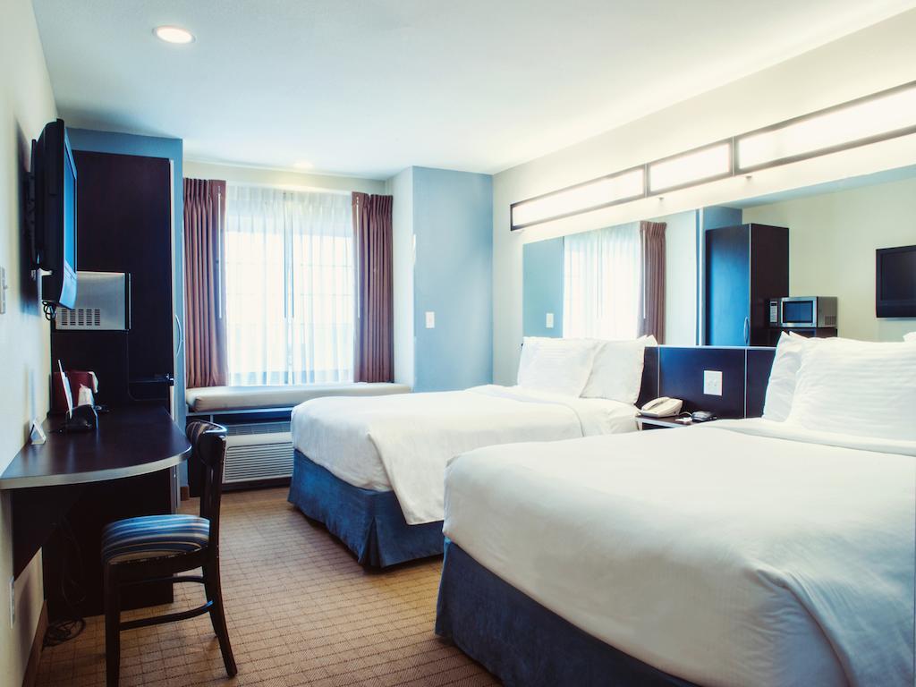 Three Rivers Inn & Suites Port Arthur Exteriör bild